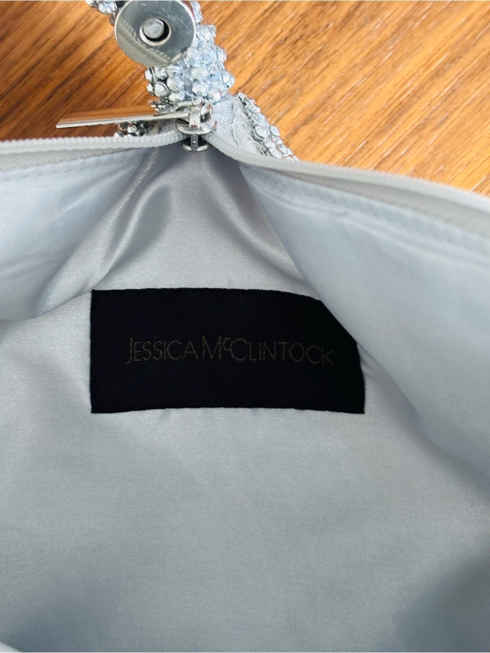 NWT Gunne Sax by Jessica McClintock silver rhinestone evening bag - Picture 5 of 6